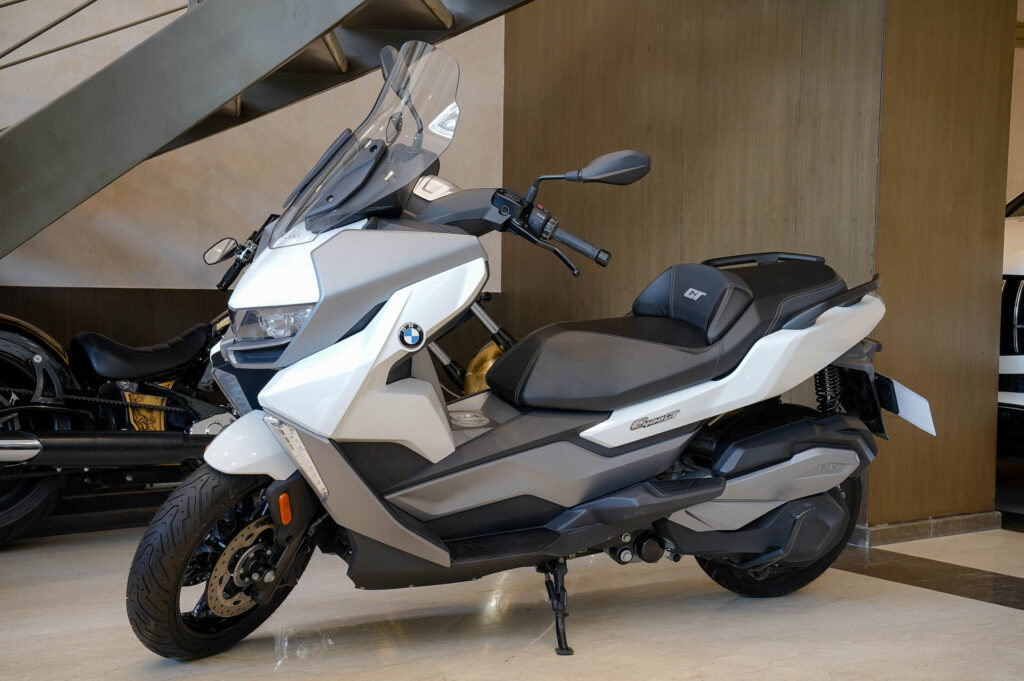 BMW C 400 GT design